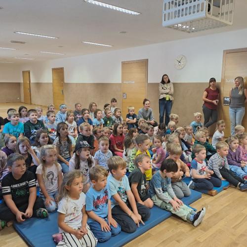 Feuerwehrübung in der VS Flirsch 2025