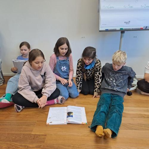 Schauspiel der 4. Klasse