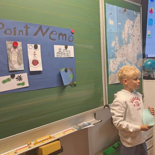 Referat Point Nemo, Flirsch